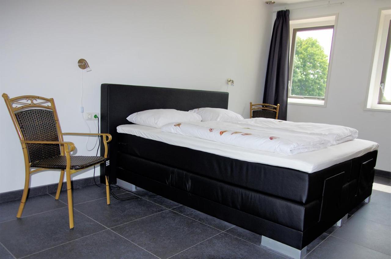 Bed And Breakfast Wouw Exterior photo